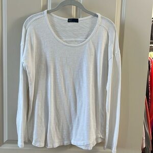 Gap white long sleeve top